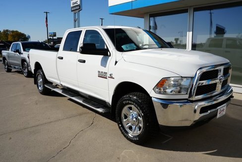 Used 2017 RAM 2500 Tradesman w/ Chrome Appearance Group image 31