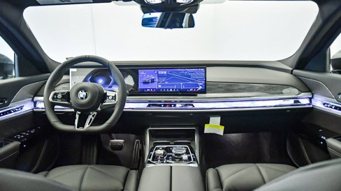 New 2026 BMW 740i w/ Premium Package image 16