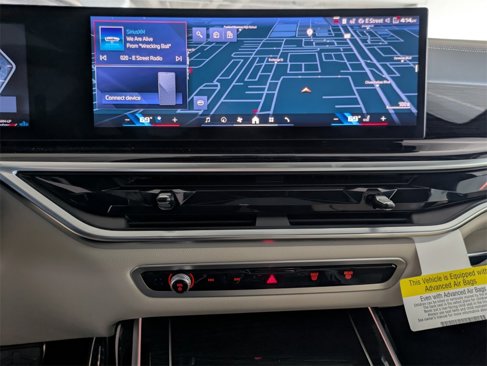 New 2026 BMW X7 M60i image 17