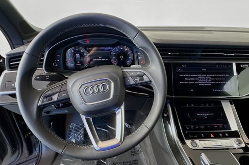 New 2025 Audi Q7 3.0T Prestige image 11