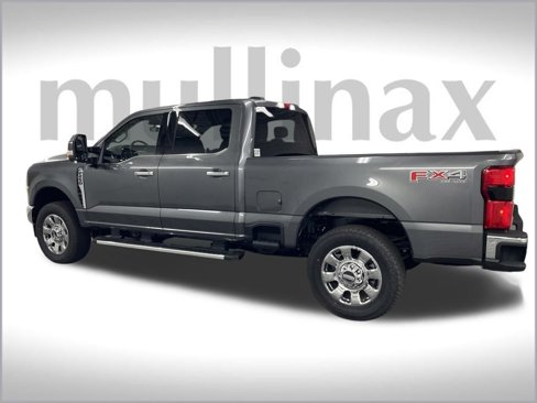 New 2026 Ford F250 Lariat image 10