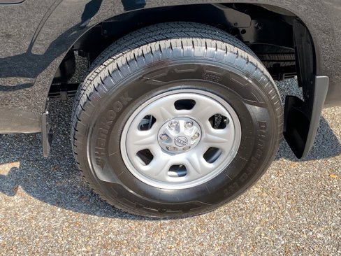 Used 2025 Nissan Frontier S image 8