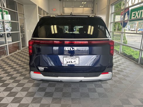 New 2026 Kia Carnival image 6