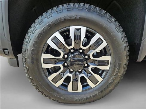 New 2026 GMC Sierra 2500 Denali Ultimate image 10