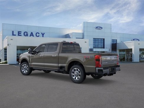 New 2026 Ford F250 4x4 Crew Cab Super Duty image 4