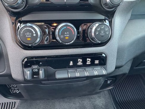 New 2026 RAM 1500 Classic Warlock image 24