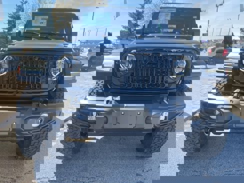 New 2025 Jeep Wrangler Unlimited Sport image 9