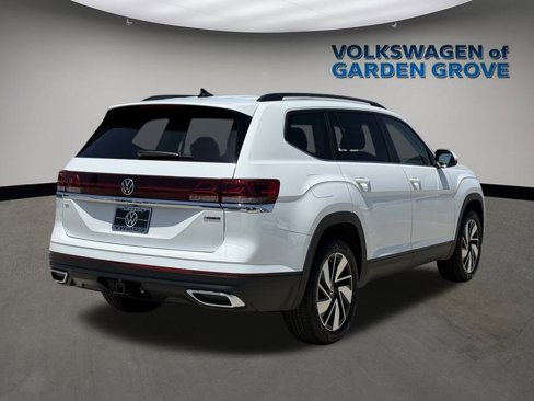 New 2025 Volkswagen Atlas SE image 11