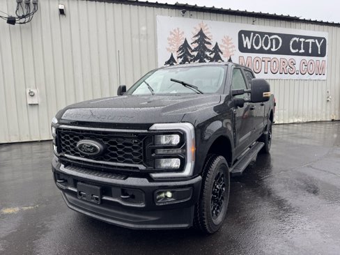 New 2026 Ford F350 XLT image 1