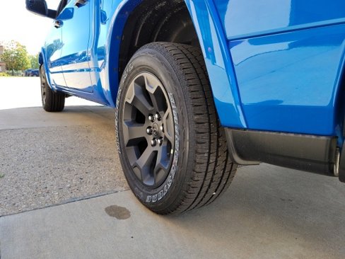 New 2026 RAM 1500 4x4 Crew Cab image 18