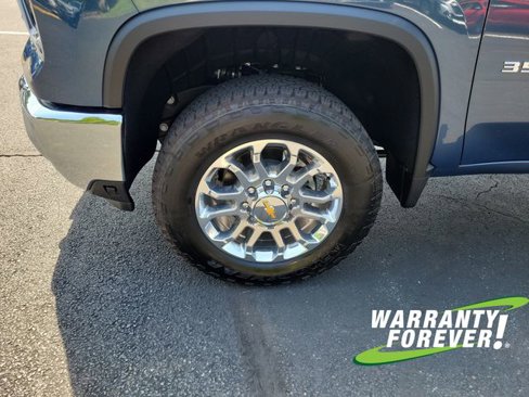New 2025 Chevrolet Silverado 3500 LTZ w/ LTZ Convenience Package image 19