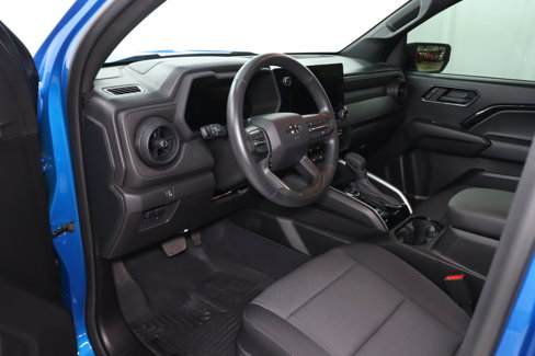 Used 2023 Chevrolet Colorado Trail Boss w/ Advanced Trailering Package image 9
