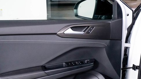 New 2025 Volkswagen Taos SE image 36