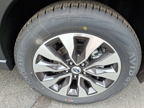 New 2025 Subaru Outback Touring XT image 5