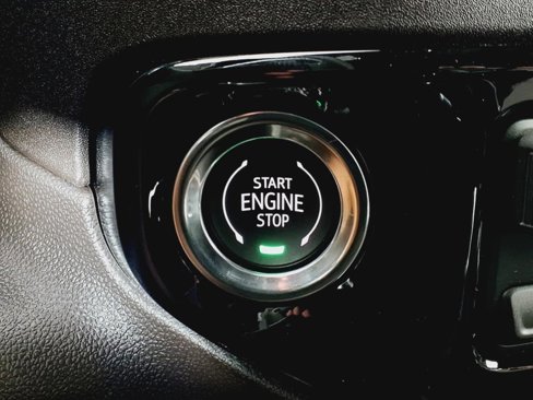 New 2026 GMC Sierra 1500 SLT image 9