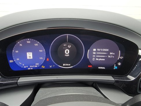 New 2024 Porsche Macan 4 Electric image 22