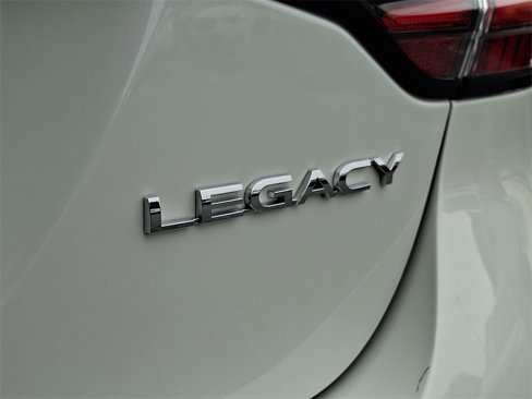 Used 2025 Subaru Legacy Premium image 31