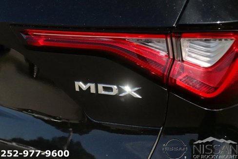Used 2023 Acura MDX SH-AWD w/ Technology Package image 8