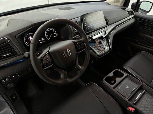 New 2026 Honda Odyssey Elite image 4