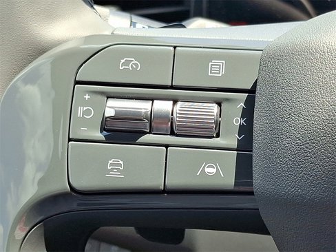 New 2026 Kia EV9 Land image 18