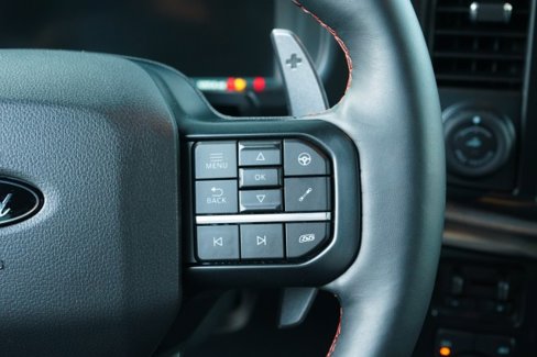 Used 2025 Ford F150 Raptor image 30