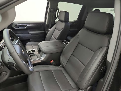 Used 2025 Chevrolet Silverado 1500 LTZ image 19