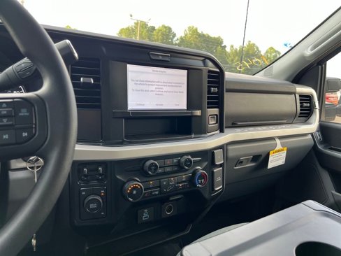 New 2025 Ford F350 XLT w/ XLT Value Package image 23