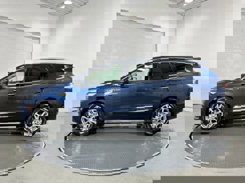 Used 2023 Buick Enclave Essence w/ Experience Buick Package image 19