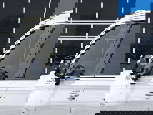 New 2025 Chevrolet Suburban High Country image 36