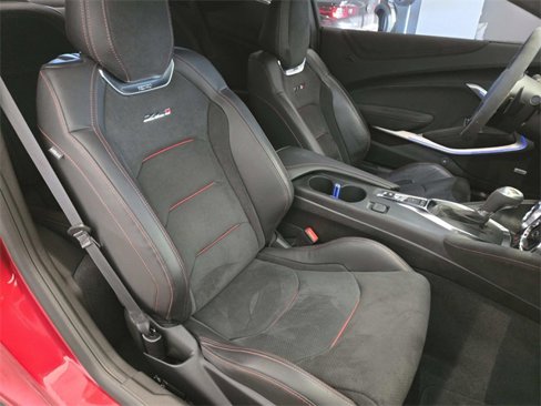 Used 2022 Chevrolet Camaro ZL1 image 11