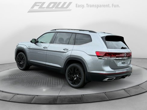 New 2025 Volkswagen Atlas SE image 4