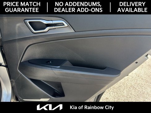 Used 2023 Kia Sportage LX image 15