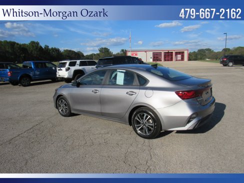 Used 2024 Kia Forte LXS image 8