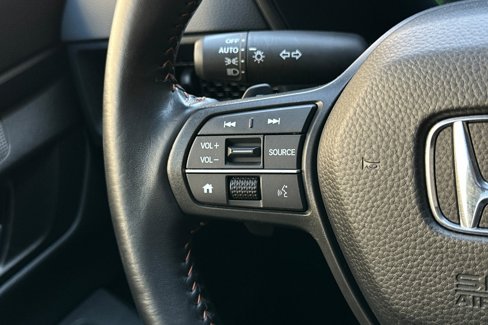 Used 2025 Honda CR-V Sport image 26