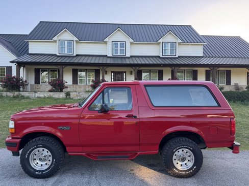 Used 1995 Ford Bronco image 1