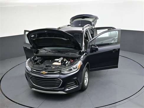Used 2021 Chevrolet Trax LT image 38