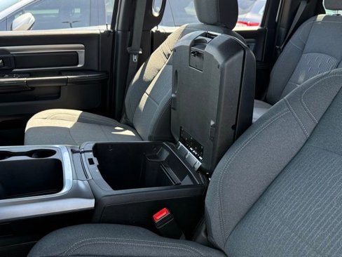 Used 2021 RAM 1500 Classic Warlock image 31