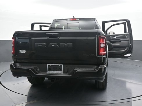 New 2025 RAM 1500 4x4 Crew Cab image 70
