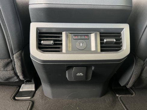 New 2025 Ford F350 Lariat w/ FX4 Off-Road Package image 18