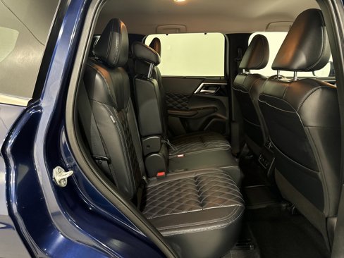Used 2023 Mitsubishi Outlander SEL image 26