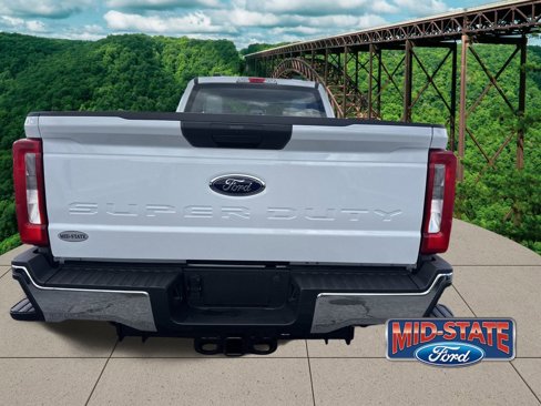 New 2026 Ford F250 XL w/ XL Off-Road Package image 8