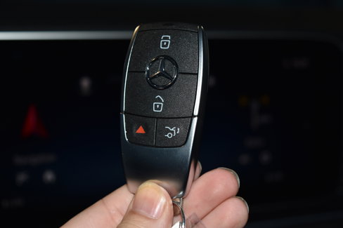 New 2026 Mercedes-Benz GLS 450 4MATIC image 14