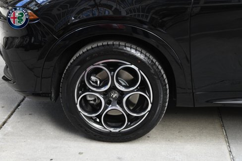 New 2025 Alfa Romeo Tonale image 20
