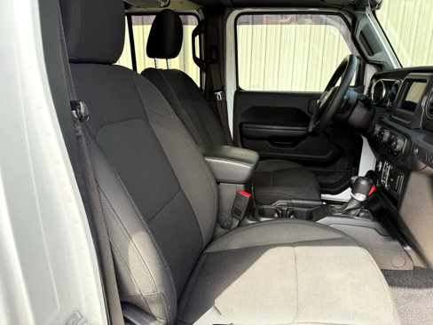 Used 2020 Jeep Wrangler Unlimited Sport image 30