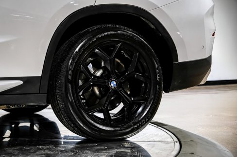 Used 2025 BMW X4 xDrive30i image 63