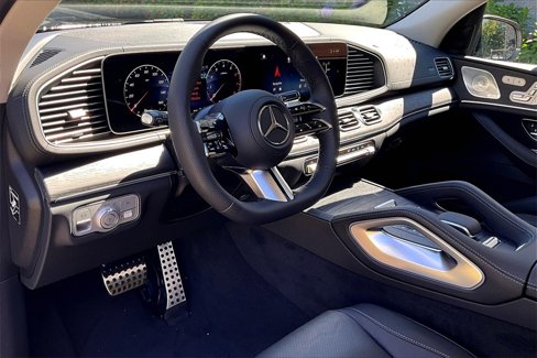 New 2026 Mercedes-Benz GLS 450 4MATIC image 6