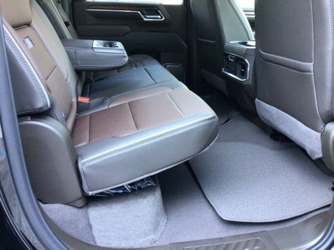 New 2025 GMC Sierra 2500 Denali w/ Denali Reserve Package image 30
