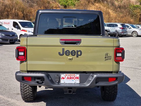 New 2025 Jeep Gladiator Willys image 17