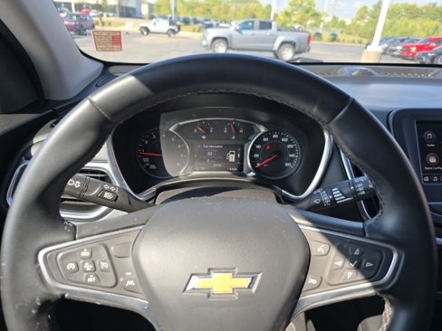 Used 2023 Chevrolet Equinox LT image 15