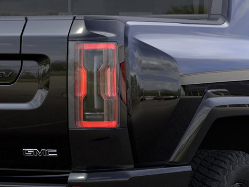New 2026 GMC Hummer EV 4x4 Crew Cab w/ LPO, Dark Essentials Package image 35